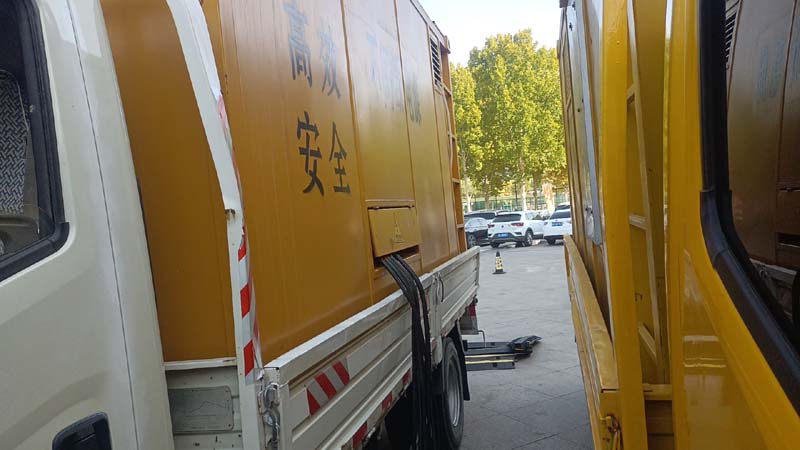 怀宁如何判断柴油发电机组和UPS电源的切换时间是否符合要求？